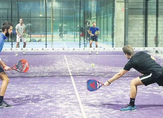 Terrain sportif et padel